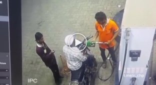 Випадок на індійській заправці