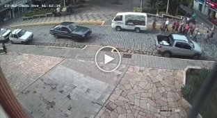 Преступники атаковали женщину на похоронах ее матери