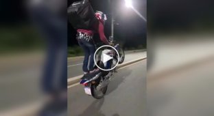 Тільки п'яти виблискували