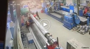 Нещасний випадок у механічному цеху