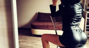 Vulgar funny photos with girls 8