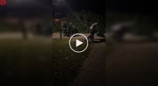 Жінка постраждала після сварки з підлітками через феєрверки