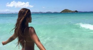 Girl of the Day - Julia Muniz