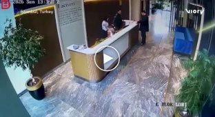 Посилка вибухнула в елітному житловому комплексі Стамбула