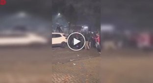 Беспорядки в Турине: протест перерос в жестокие столкновения с полицией