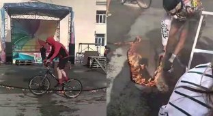 At a festival in the Sverdlovsk region, children were hit by a burning cable (2 photos + 2 videos)