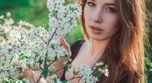 Вечернее купание Ксении Куфельд