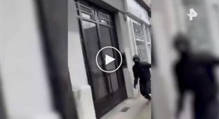 Шесть человек пострадали в результате взрыва гранаты во Франции