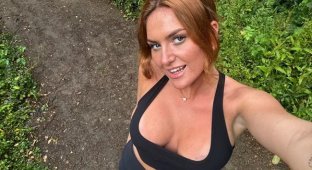 Женщина с двумя влагалищами пожаловалась на проблемы в личной жизни (4 фото)