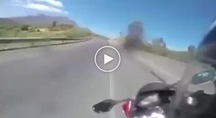 Motorcyclist records crash and death of his friend