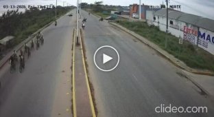 A motorcyclist hit a car and caused a fatal accident