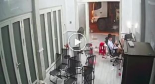 Другий день народження в'єтнамця