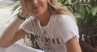 Натали Даркас - Девушка Дня