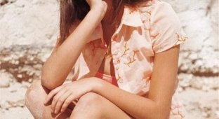 Chanel Margeaux Postrel очень красивая француженка