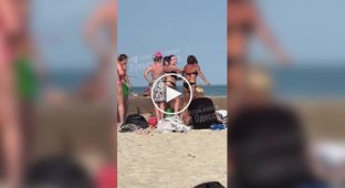 Драка женщин на пляже в Одессе
