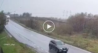 ДТП, фуру занесло Без шансів
