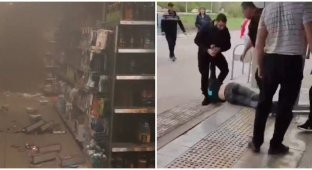 An inappropriate buyer burned down half a store in Russia (3 photos + 1 video)