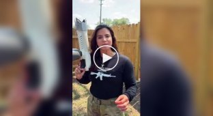 В США кандидатка в конгрес спалила Коран з вогнемету