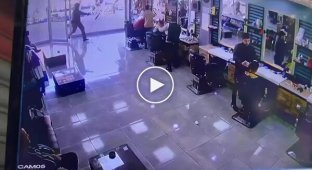 Неудачное покушение на владельца магазина в Турции