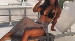 Девушка дня - Aaliyah Ceilia