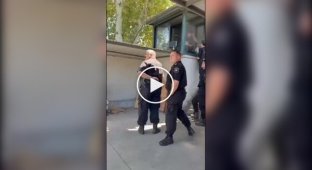 Робочий підпалив себе під час суперечки про виплату зарплати