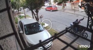 Жесткое ограбление мотоцикла в Аргентине