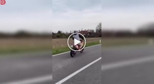 Трюк на заднем колесе закончился двойным фейлом