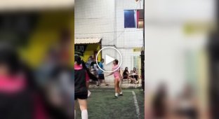 A mass brawl broke out during a women's soccer match in Colombia