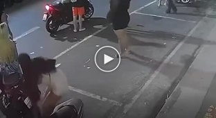 A group of ladyboys beat up a man in Thailand