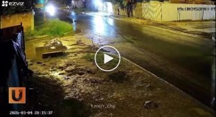 Неудачное покушение на мужчину в Эквадоре попало на видео