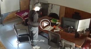 A Chinese man was injured while using an electrotherapy device