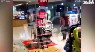 Турист опоздал на рейс и впал в ярость