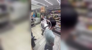 Заслужена прочуханка після підлого удару