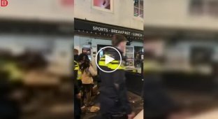 Когда полиция переборщила: женщина была обезврежена, но стражи порядка не отпускали ее