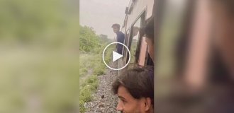 Кадры, которые напоминают, почему нельзя высовываться из окна поезда