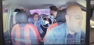 Турецький таксист знешкодив чоловіка з дробовиком