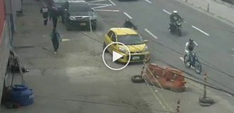 An armed robbery in Colombia didn't go according to plan