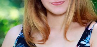 Красуня Дакота Пінк