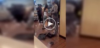Жінка в США розгромила кухню McDonald's's, Відео, США, конфлікт, негатив, нерви, погром