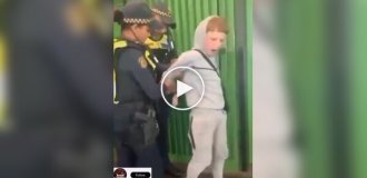В Австралии сотрудница службы безопасности дала пощечину 11-летнему мальчику во время задержания