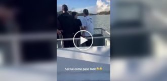 Компания столкнула парня с лодки в водохранилище — он утонул