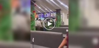 Индийские посетители устроили драку в ресторане из-за якобы «говядины» в блюде