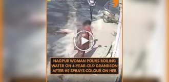 Бабуся облила окропом невгамовного онука