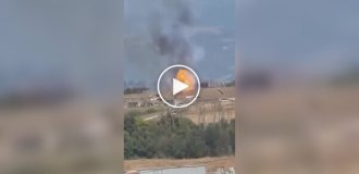 Потужний вибух на Італійському збройовому заводі потрапив на відео