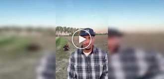 Пісня на камеру та несподіване тло