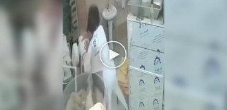 Миксер намотал рубашку мужчины, он едва не лишился руки