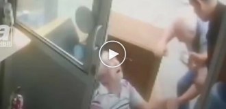 Доля-лиходійка: спроба врятувати таксиста в Туреччині
