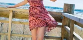 Elena - Girl of the Day