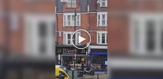 Обычные будни на улицах Лондона