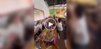 Взрыв в ресторане на Филиппинах попал на видео